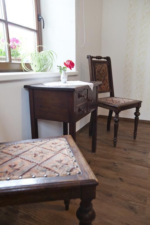 Pension Alte Schmiede Zabeltitz Room photo